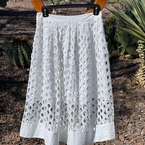 FLOREAL EYELET SKIRT
